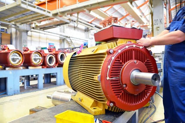 Çorlu bobinaj atölyesinde sargı onarımı yapılan endüstriyel elektrik motoru